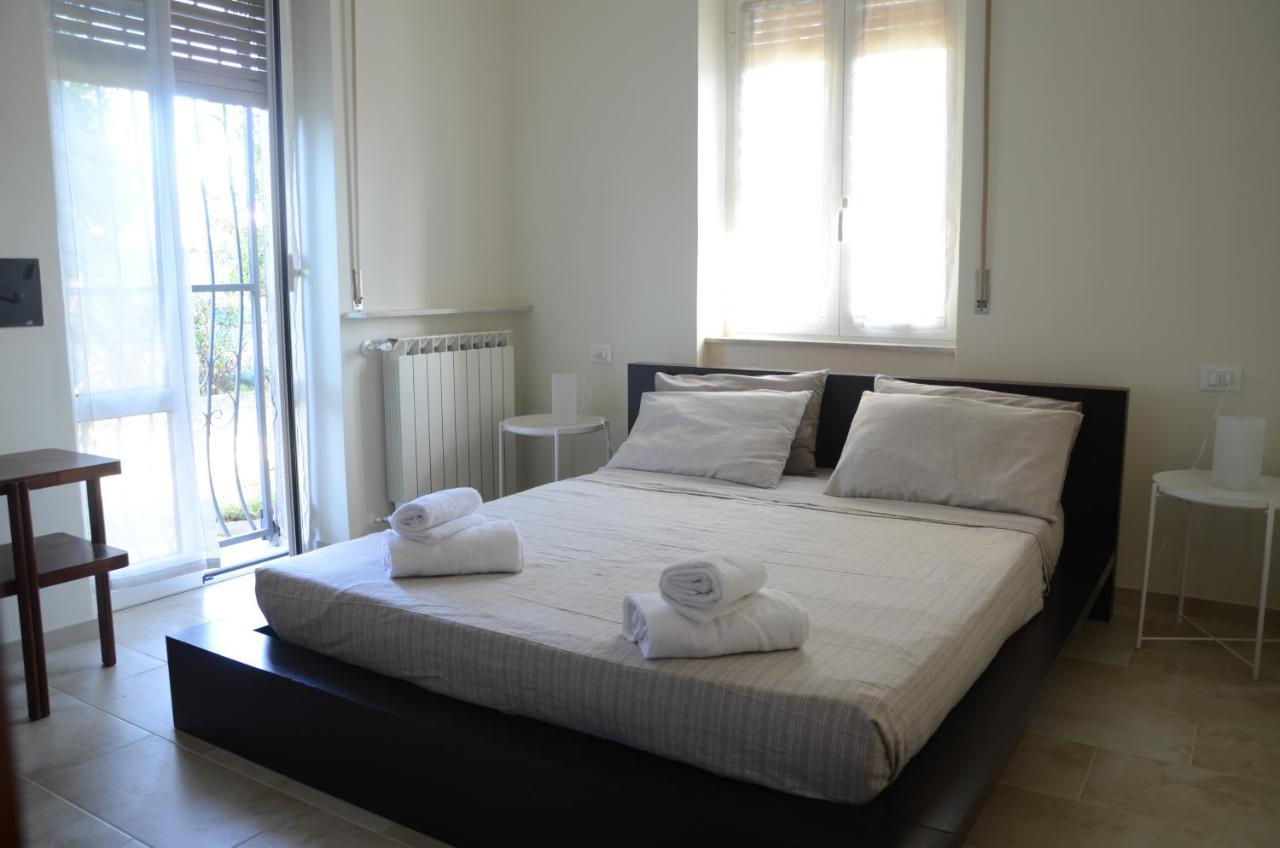Calicantus Bed And Breakfast Albenga Exterior photo